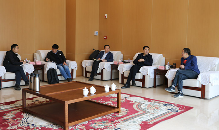 省社科联党组书记、副主席张新科一行赴四川调研
