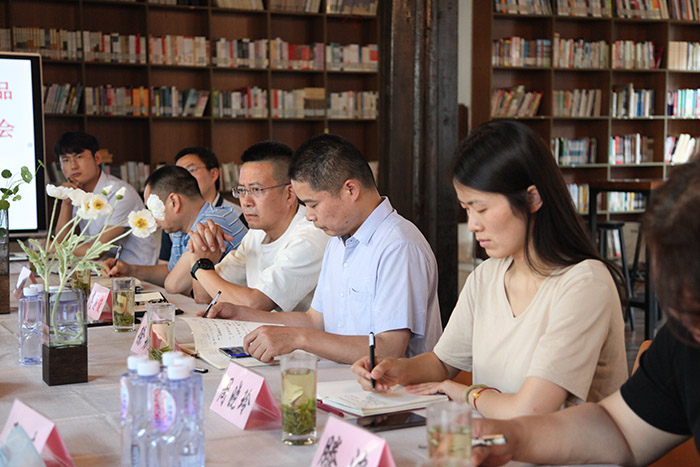 常州召开“瞿秋白红色音乐作品研究”座谈会