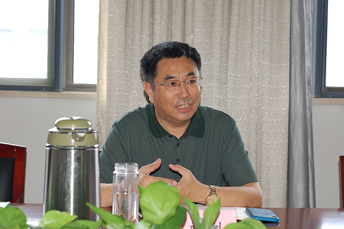 省社科联组织“牢记嘱托、感恩奋进、走在前列”大讨论暨主题教育调研成果交流会