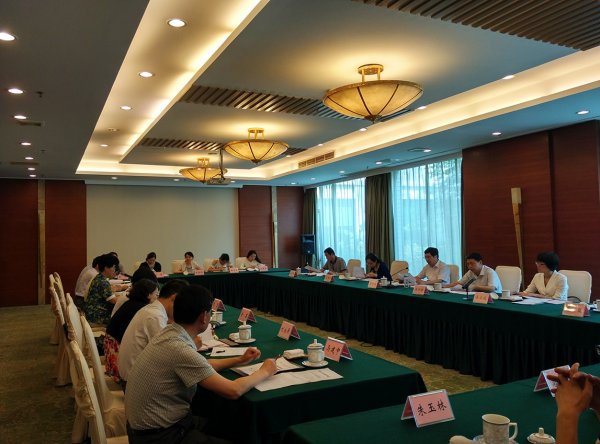 省人大赴镇江市开展社科普及立法调研