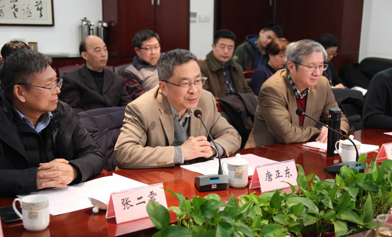 省社科联组织学习习近平总书记在看望参加政协会议的文艺界社科界委员时的重要讲话