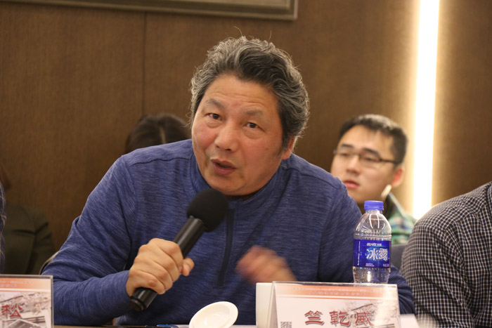 重视社会治理创新 推动政府职能转变——江苏省社科界第十一届学术大会综述：“社会治理创新与政府改革”学术聚焦专场