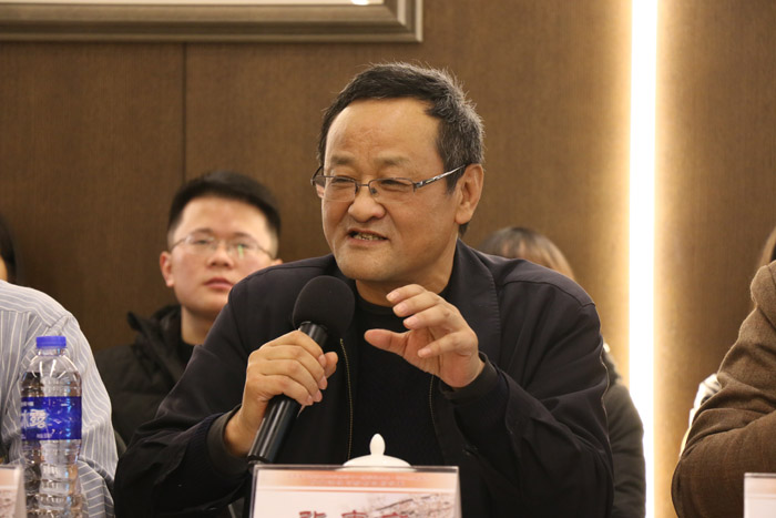 重视社会治理创新 推动政府职能转变——江苏省社科界第十一届学术大会综述：“社会治理创新与政府改革”学术聚焦专场
