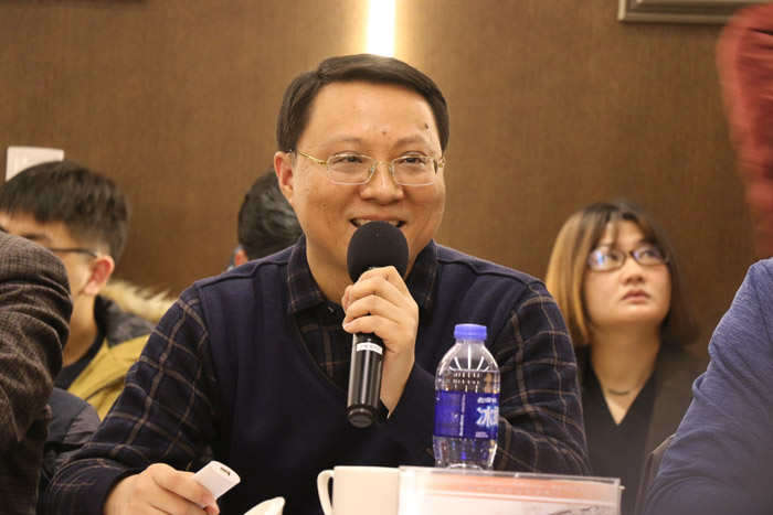 重视社会治理创新 推动政府职能转变——江苏省社科界第十一届学术大会综述：“社会治理创新与政府改革”学术聚焦专场