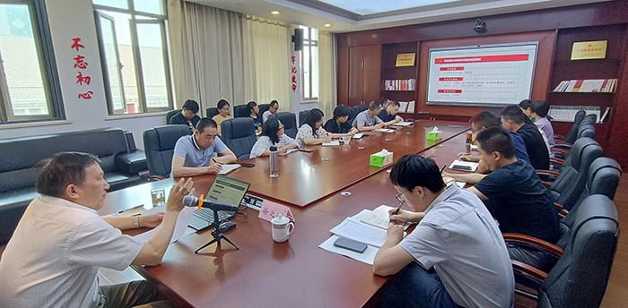 省社科联举办第三期“青年学堂”专题讲座