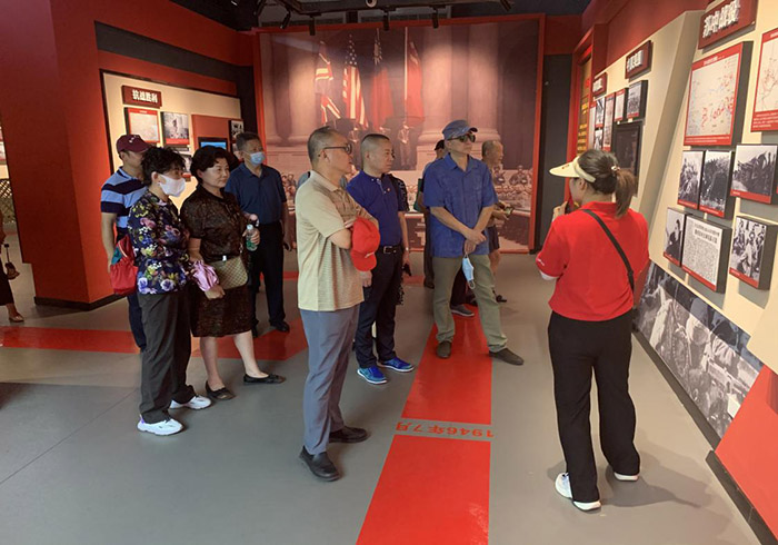 老干部党支部开展主题党日活动