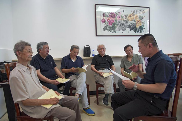 徐州市社科联组织离退休党员开展“喜迎二十大、奋进新征程”主题党日活动