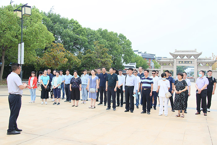 省社科联开展党员红色文化学习培训