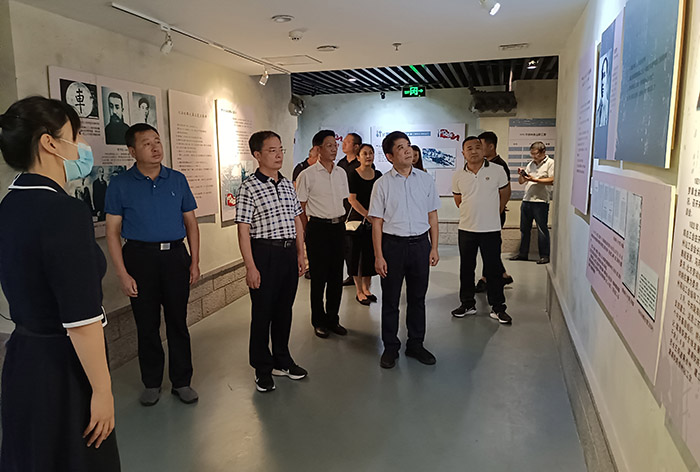 徐州市社科联召开社科普及基地复评调研座谈会