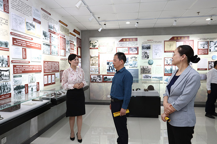 徐州市社科联调研高校社科普及工作