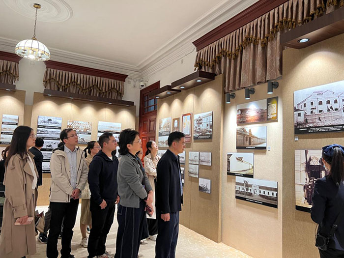 省社科联组织《中国式现代化江苏新实践研究丛书》各课题组前往南通、苏州调研