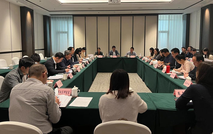 省社科联组织《中国式现代化江苏新实践研究丛书》各课题组前往南通、苏州调研