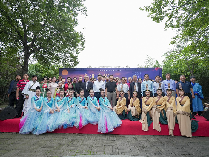 徐州市社科联举办“走近苏轼相约黄楼——中秋诗会”