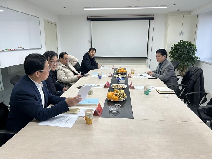 贯彻落实联系制度省社科联党组成员深入联系社会组织
