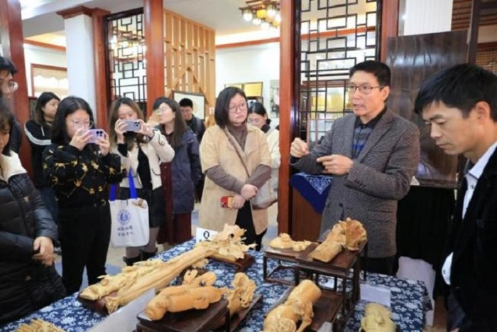 如东组织开展“讲解员素能大练兵 社科普及基地行”活动