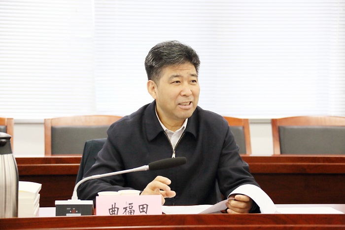 曲福田主持召开“中国式现代化江苏新实践研究丛书”编委会会议