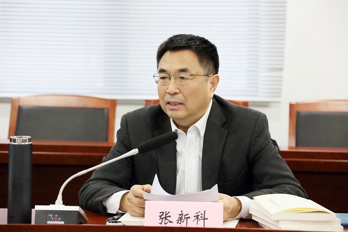 曲福田主持召开“中国式现代化江苏新实践研究丛书”编委会会议