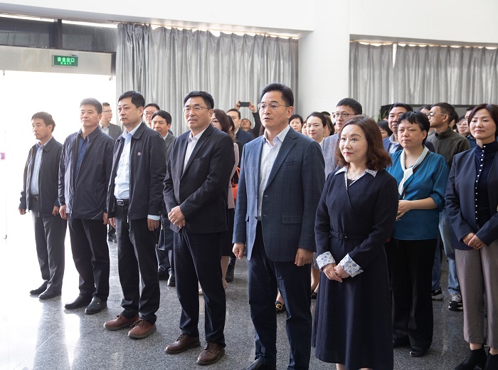 江苏省社科普及基地揭牌仪式暨省社科联“弘扬军工文化 增强国防意识”主题党日活动在南京理工大学兵器博物馆举行