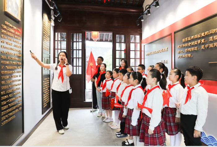 通州区“百场张謇故事宣讲”活动走进校园