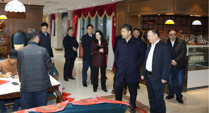 携手推动哲学社会科学工作创新发展      省社科联调研组赴省社科院调研