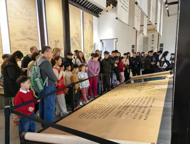 昆山首批“小小社科讲解员”春节期间上岗