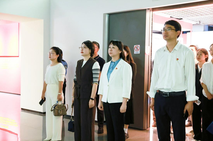【社会组织党建】赓续长征精神 奋进社科新程|省社科联组织开展社会组织主题党日活动