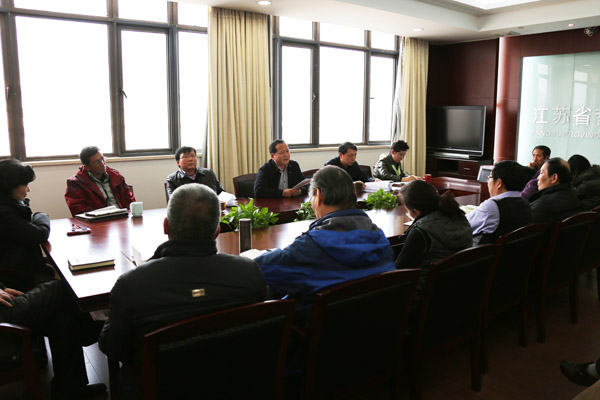 省社科联传达学习习近平总书记重要讲话和省委十二届九次全会精神