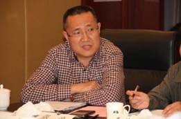 省社科联召开“依法治国、依法行政与基层社会治理”专家座谈会
