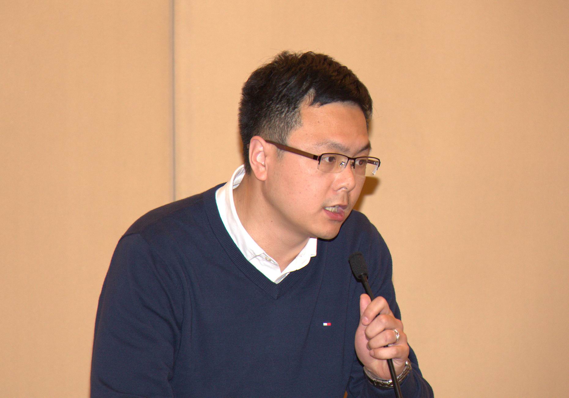 我省举办青年智库学者培训班暨“两聚一高”智库沙龙