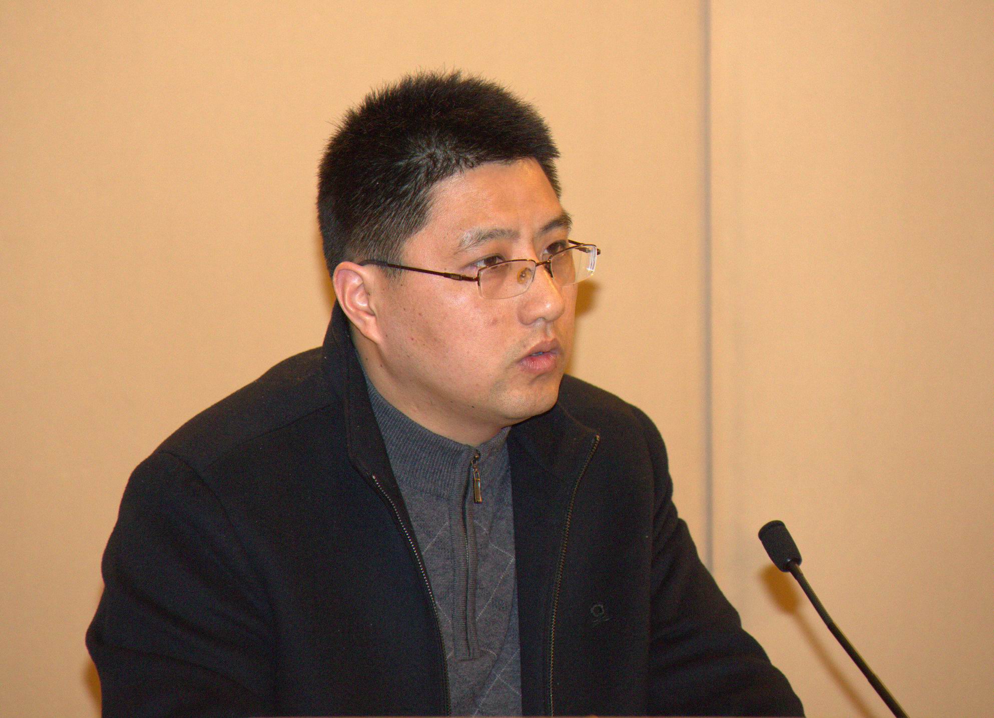 我省举办青年智库学者培训班暨“两聚一高”智库沙龙