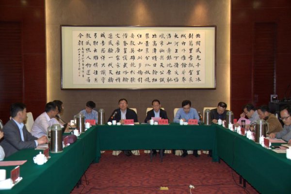 省社科应用研究重大课题开题会在宁举行