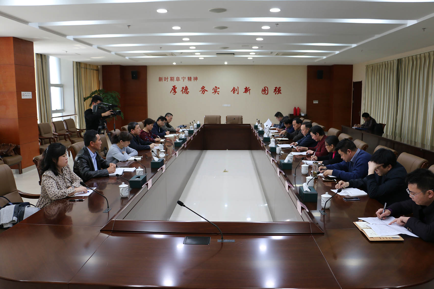 省社科联专题调研县级社科理论工作